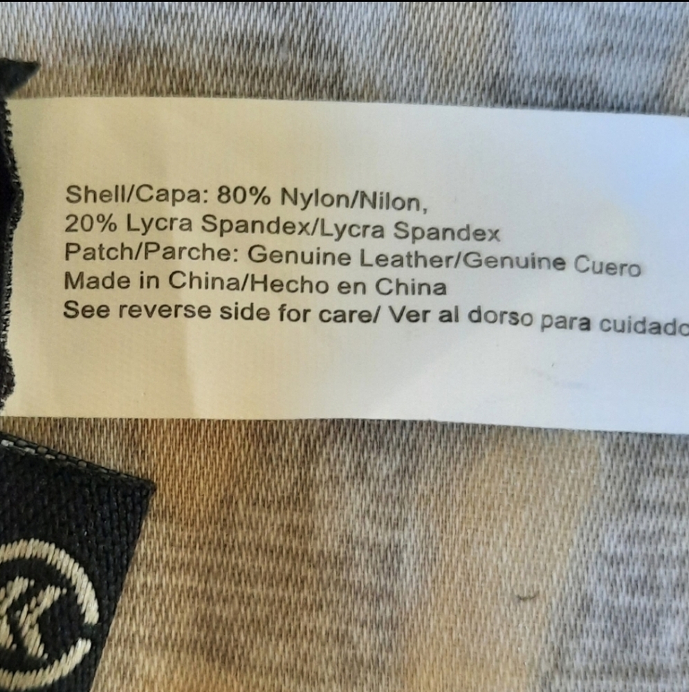 Women's stretch spandex black NWOT gloves. - Picture 8 of 9